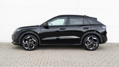 VW T-Roc 1.5 eTSI R-Line (pohľad zboku)