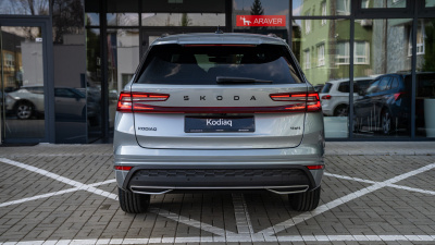 Škoda Kodiaq 2.0 TDI Sportline 4x4 (pohľad spredu)