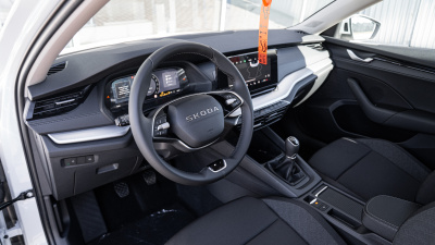 Škoda Octavia 1.5 TSI Extra (pohľad zozadu)