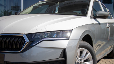 Škoda Octavia 1.5 TSI Extra (pohľad zozadu)