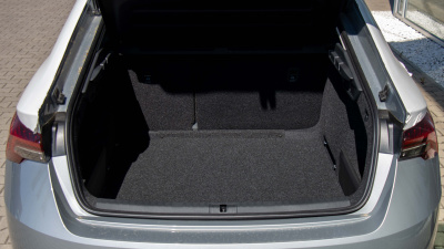 Škoda Octavia 1.5 TSI Extra (pohľad do interiéru)
