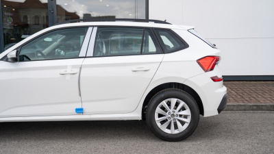 Škoda Kamiq 1.0 TSI Drive 130 (pohľad do interiéru)