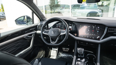 VW Touareg 3.0 TDI R-Line Final Edition