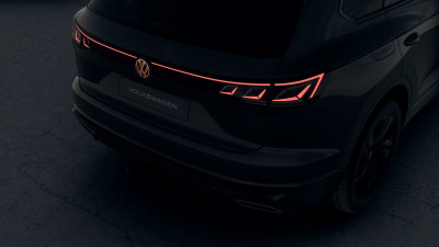 VW Touareg 3.0 TDI R-Line Final Edition (pohľad do interiéru)