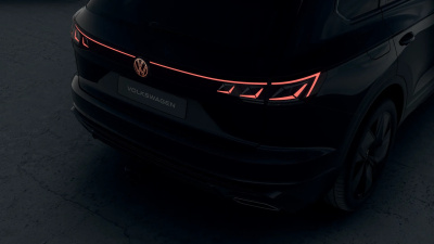 VW Touareg 3.0 TDI R-Line Final Edition (pohľad do interiéru)