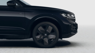 VW Touareg 3.0 TDI R-Line Final Edition (pohľad do interiéru)