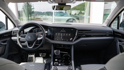 VW Touareg 3.0 TDI R-Line Final Edition