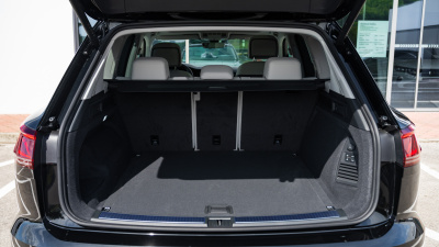 VW Touareg 3.0 TDI R-Line Final Edition