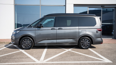 VW California Beach Tour 2.0 TDI (pohľad zboku)