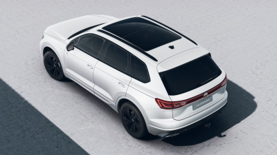 VW Touareg 3.0 TDI R-Line Final Edition (pohľad do interiéru)