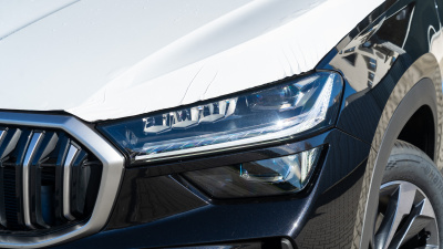 Škoda Kodiaq 2.0 TDI Platinum 4x4 (pohľad do interiéru)