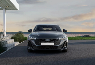 Audi A5 Limuzína 2.0 TFSI  (pohľad zboku)