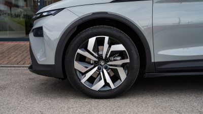 Škoda Elroq 60 Sportline (pohľad do interiéru)