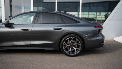 AUDI A6 Limuzína 3.0 TDI Quattro