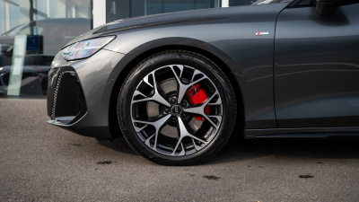 AUDI A6 Limuzína 3.0 TDI Quattro (pohľad do interiéru)