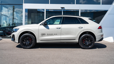 AUDI Q8 3.0 TDI Quattro  (pohľad spredu)