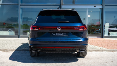 VW Touareg 3.0 TDI R-Line Final Edition (pohľad do interiéru)