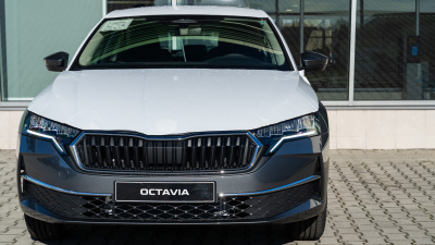 Škoda Octavia 2.0 TDI Extra (pohľad do interiéru)