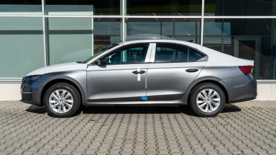 Škoda Octavia 2.0 TDI Extra (pohľad zboku)