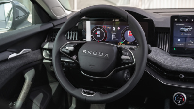 Škoda Superb 2.0 TDI Selection 