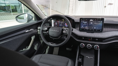 Škoda Superb 2.0 TDI Selection 