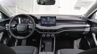 Škoda Superb 2.0 TDI Selection 