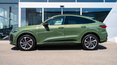 AUDI Q5 Sportback  2.0 TDI Quattro (pohľad spredu)
