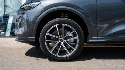 AUDI Q5 2.0 TDI Quattro (pohľad do interiéru)