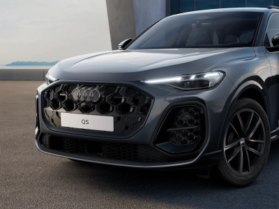 AUDI Q5 Sportback SUV 150.0 kW TDI quattro Standard (pohľad do interiéru)