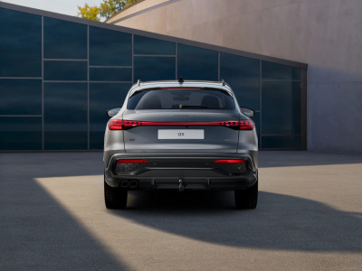 AUDI Q5 Sportback 2.0 TDI Quattro (pohľad do interiéru)
