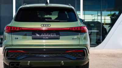 AUDI Q5 2.0 TDI Quattro (pohľad do interiéru)