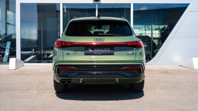 AUDI Q5 2.0 TDI Quattro (pohľad do interiéru)