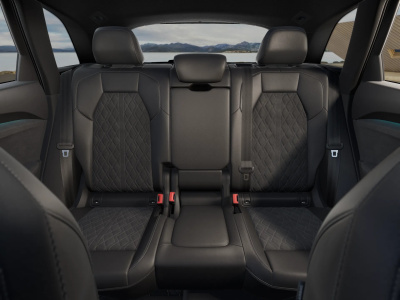 AUDI Q5 2.0 TDI Quattro (pohľad do interiéru)