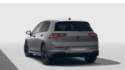 VW Golf 1.5 eTSI R-line Limited (pohľad zozadu)