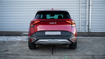 Kia Sportage 1.6 T-GDi 2WD 7DCT Gold (pohľad do interiéru)