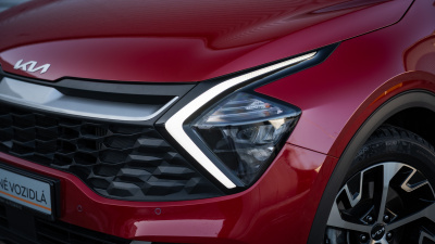 Kia Sportage 1.6 T-GDi 2WD 7DCT Gold (pohľad do interiéru)