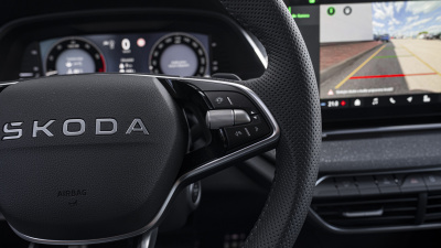 Škoda Octavia combi 2.0 TDI Top Selection (pohľad do interiéru)