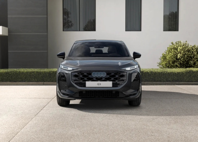 AUDI Q3 Sportback 2.0 TFSI Quattro (pohľad zboku)