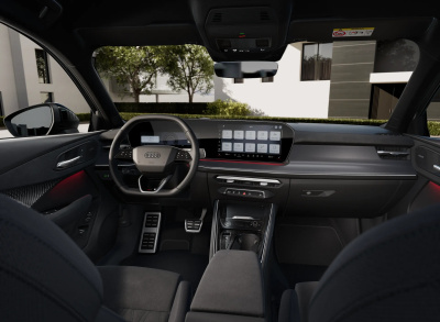 AUDI Q3 2.0 TFSI Quattro (pohľad do interiéru)