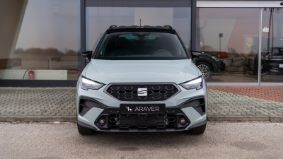SEAT Arona 1.0 TSI Style Family (pohľad zozadu)