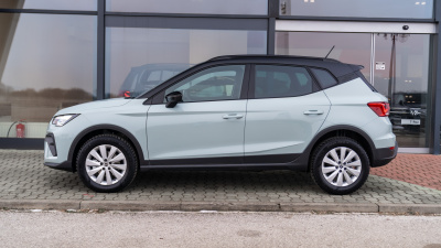 SEAT Arona 1.0 TSI Style Family (pohľad do interiéru)