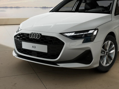 AUDI A3 Limousine 1.5 TFSI (pohľad do interiéru)