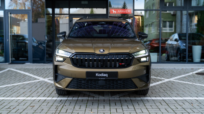 Škoda Kodiaq 2.0 TSI RS 4x4 (pohľad zboku)