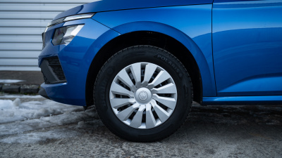 Škoda Kamiq 1.0 TSI Essence (pohľad do interiéru)