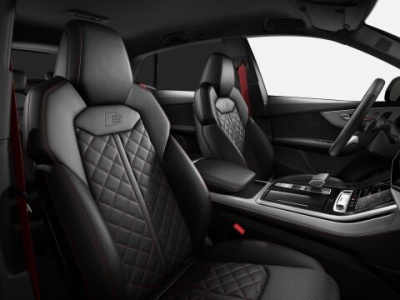 AUDI Q8 3.0 TDI Quattro (pohľad do interiéru)