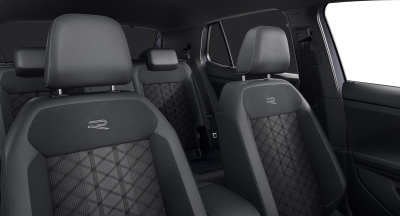 VW T-Cross 1.5 TSI R-Line Limited (pohľad do interiéru)
