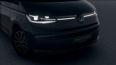 VW Multivan Style Long 2.0 TSI (pohľad do interiéru)