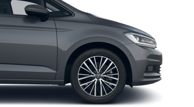 VW Touran 1.5 TSI Limited (pohľad do interiéru)