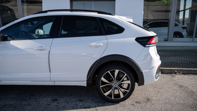 VW Taigo 1.5 TSI R -Line Limited (pohľad zboku)