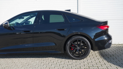 Audi A5 Limuzína 2.0 TDI Quattro